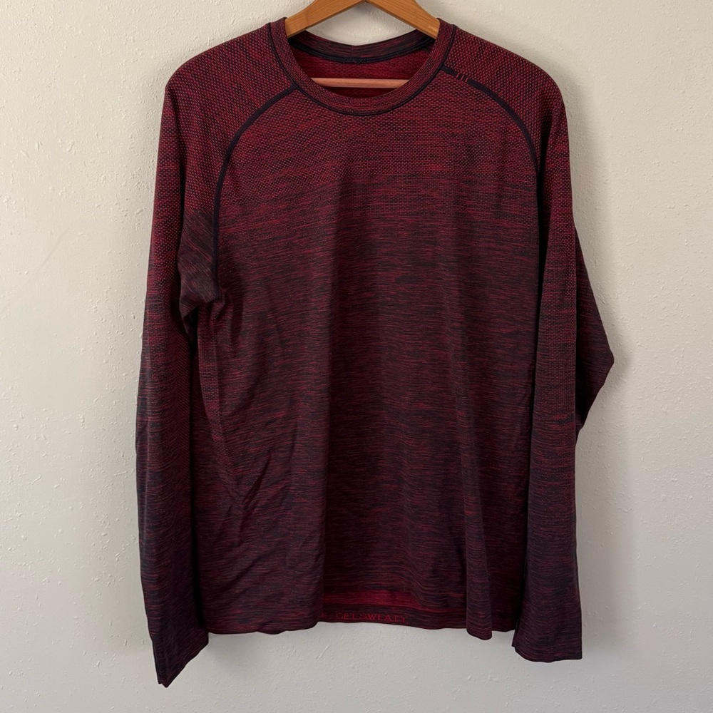 Lululemon Metal Vent Tech Long Sleeve Caliente / Black Size Medium